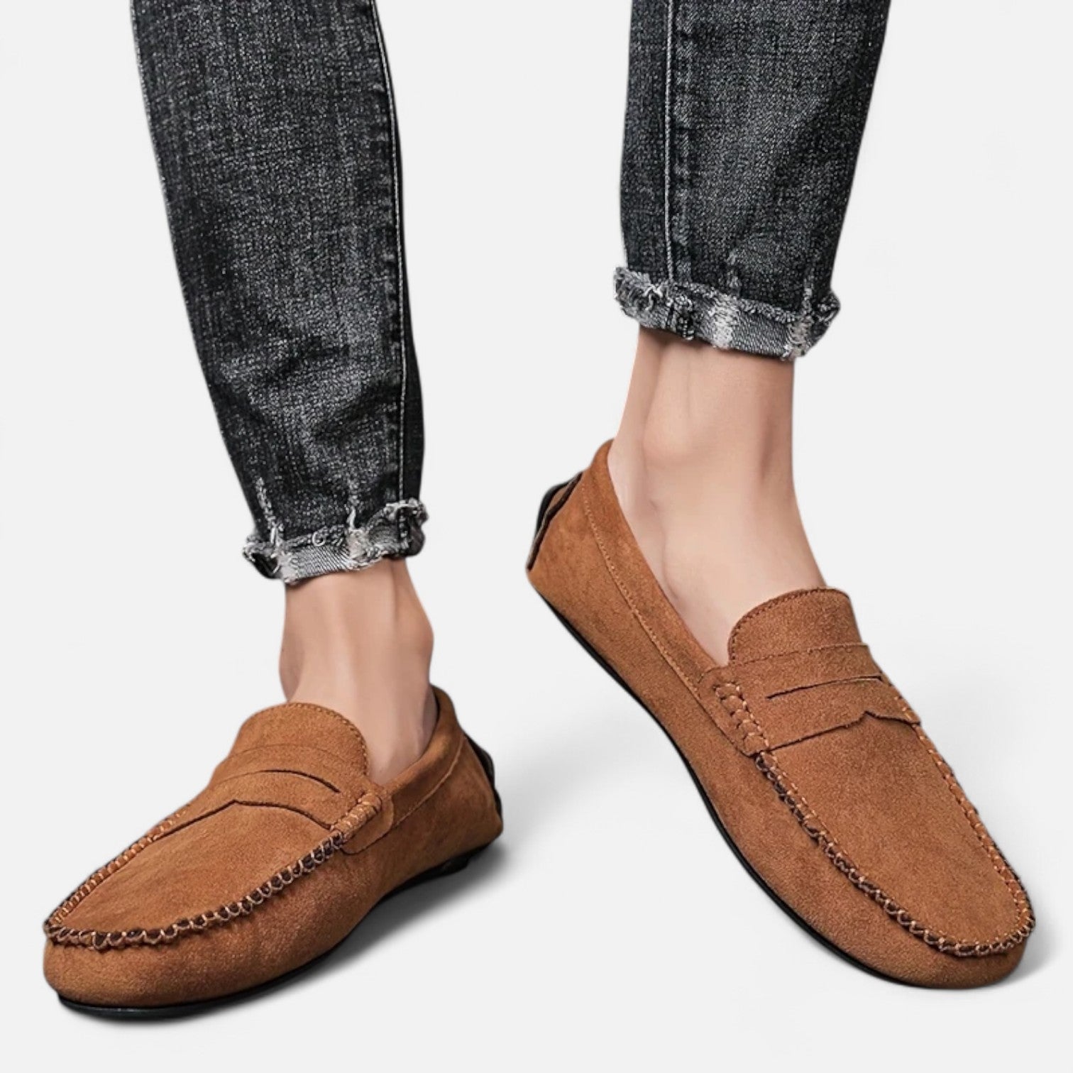 Men's Leather Slip-On Loafers with Cushioned Comfort and Breathable Design