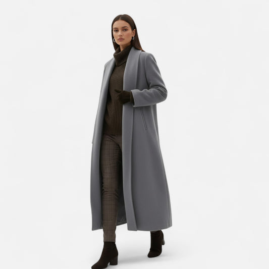 Dorevelle | Women’s Plus Size Overcoat - Lapel Collar Elegance
