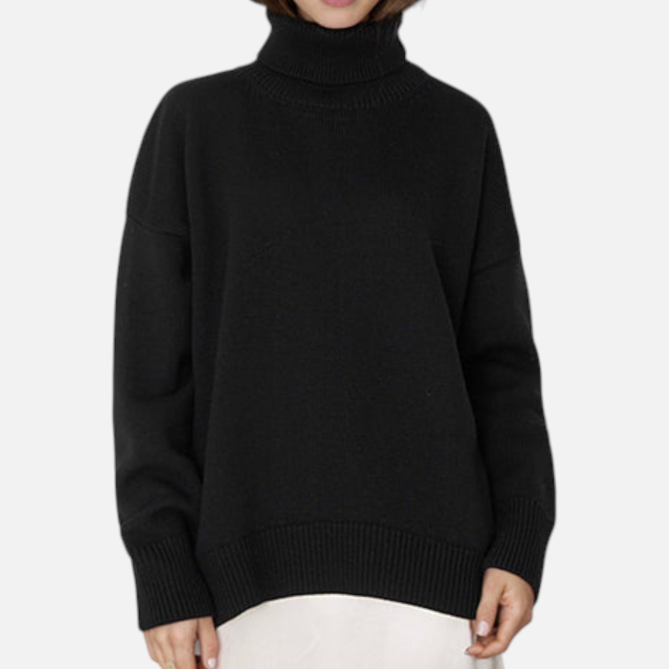 Oversized Women’s Turtleneck Sweater in Soft Thick Knit