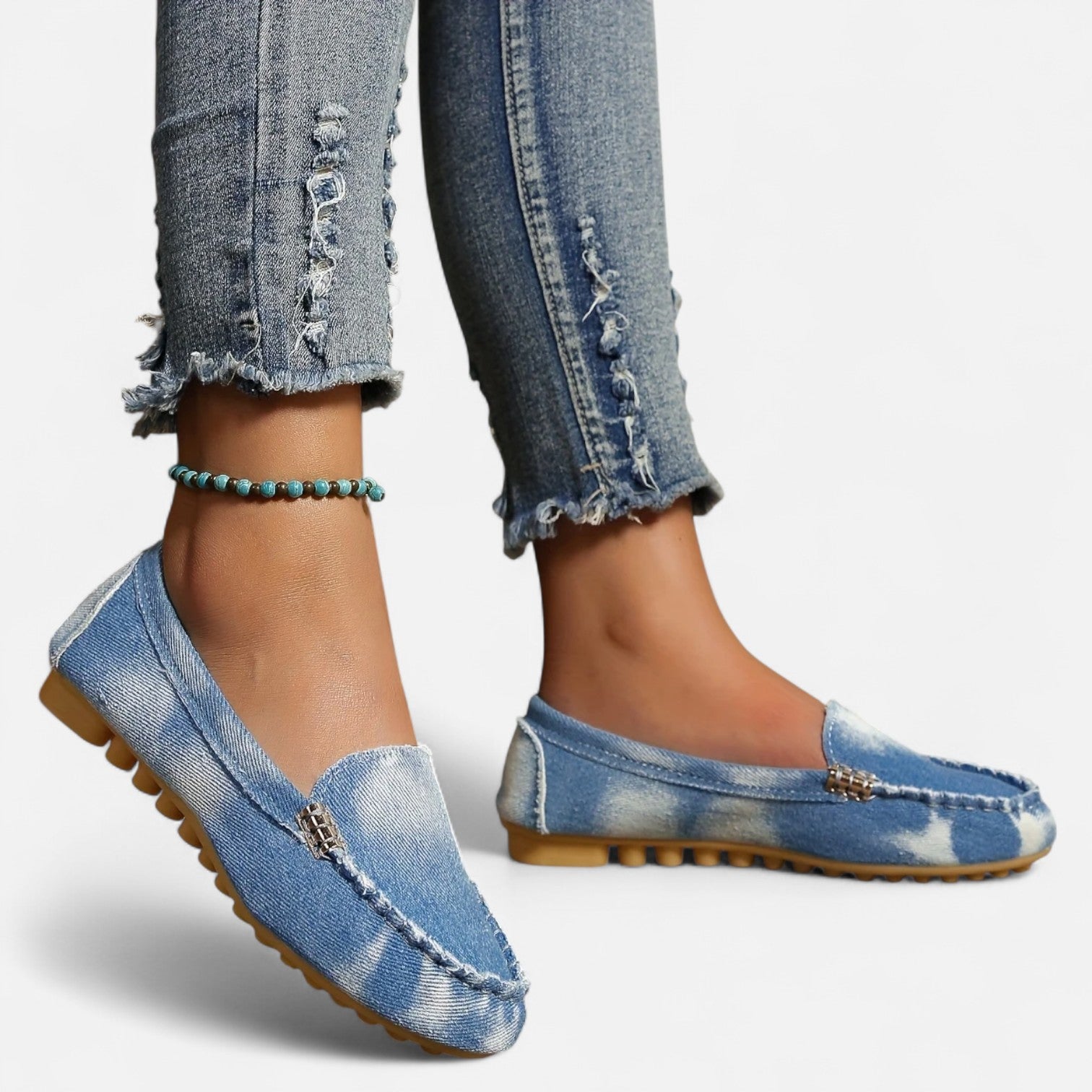 Women’s Slip-On Loafers with Round Toe and Cushioned Comfort