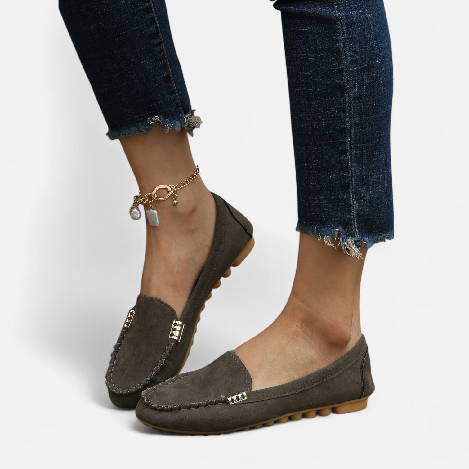 Women’s Slip-On Loafers with Round Toe and Cushioned Comfort