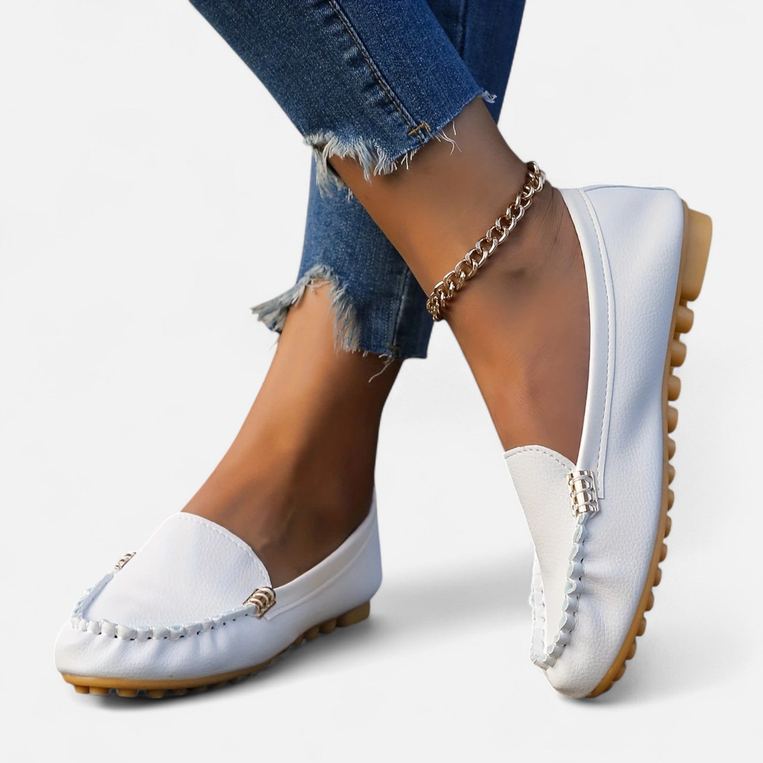 Women’s Slip-On Loafers with Round Toe and Cushioned Comfort
