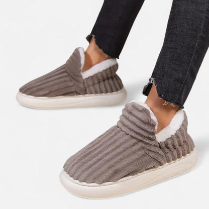 Dorevelle | Women’s Plush Slipper Boots – Autumn & Winter Cozy Comfort